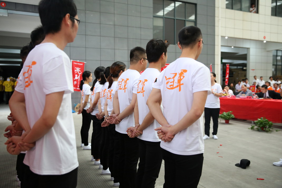 “亮劍，2016”——暨科恩第二屆動(dòng)力落地晨會(huì)PK大賽